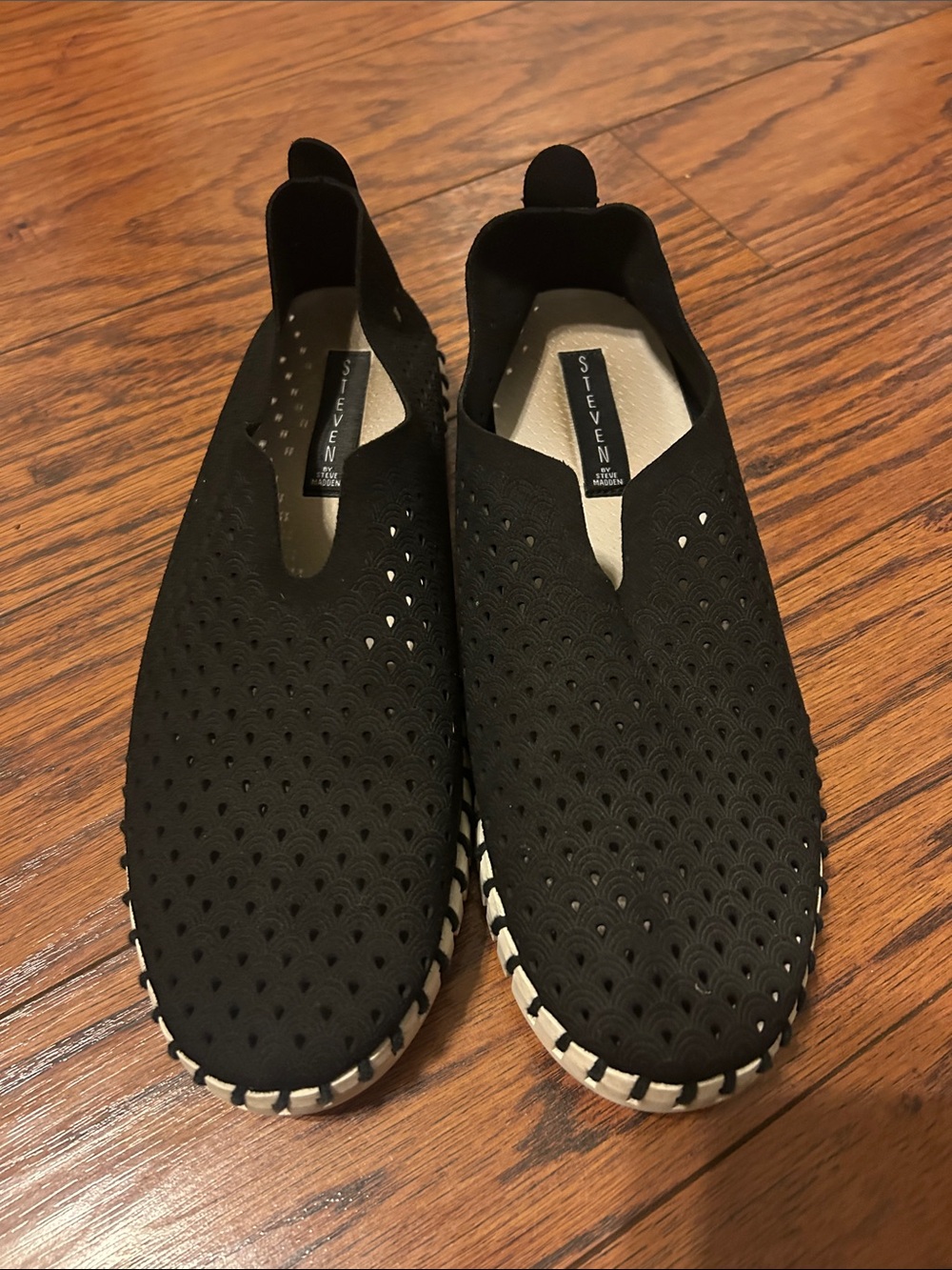 Steve Madden Black Perforated Slip-On Casual Loafers women’s.